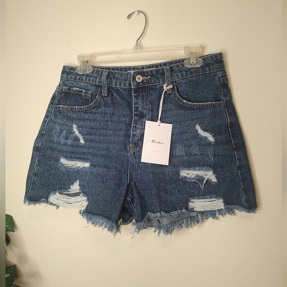 NWT KanCan High Rise Cut Off Jean Shorts Size 9/28 - Picture 1 of 8